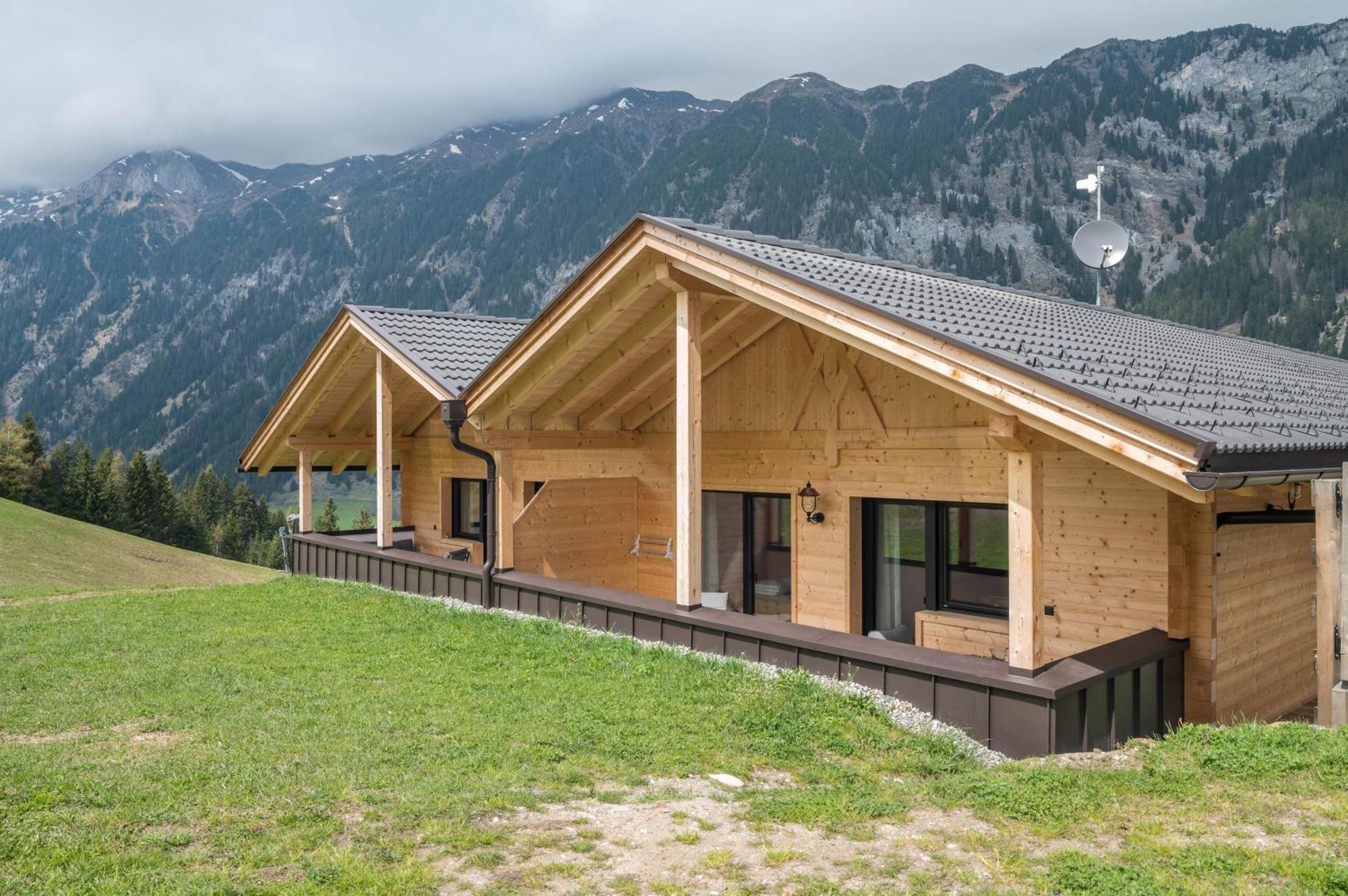 Blosegghof Bergchalets Waldblick Racines Exterior foto